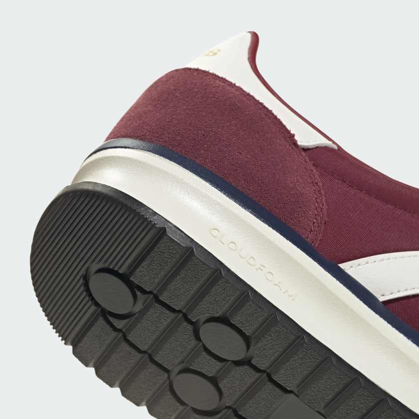 adidas men RUN 70s 2 0 Shoes