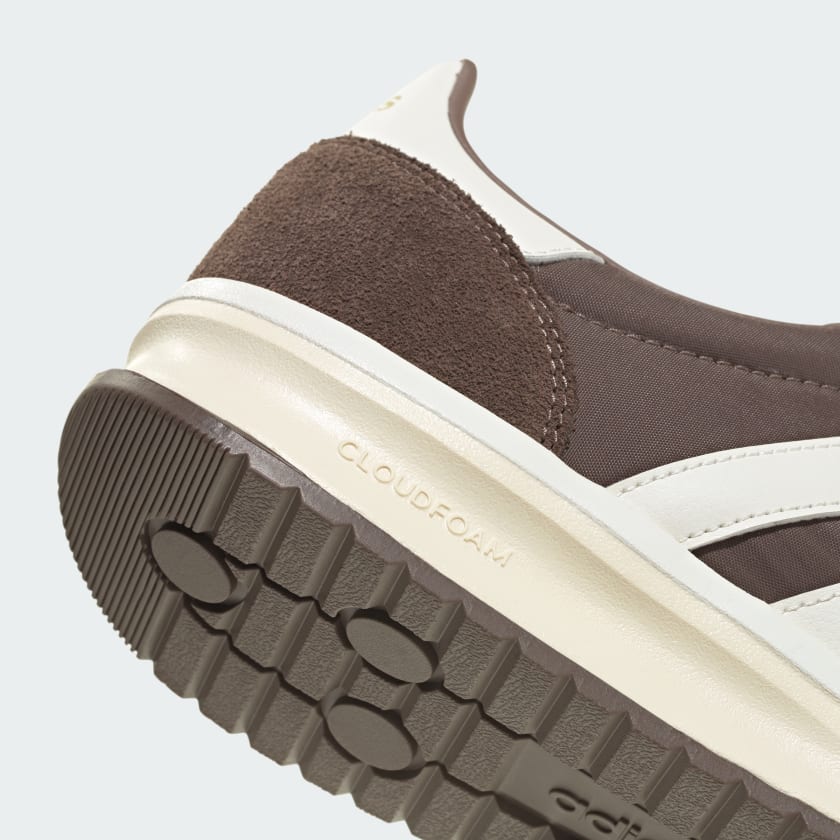 adidas men RUN 70s 2 0 Shoes
